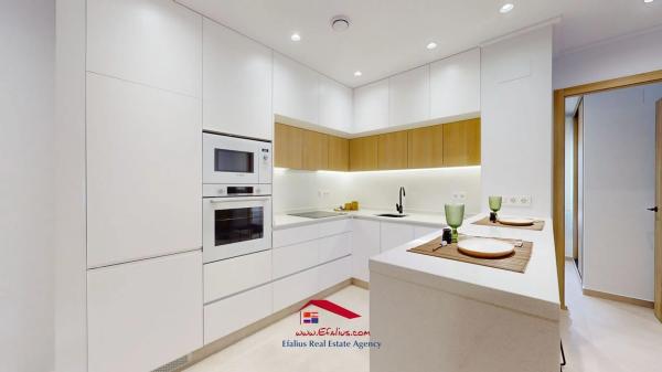 Piso en avenida l'Herba Bona