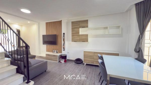 Chalet adosado en calle la Malva Rosa s/n