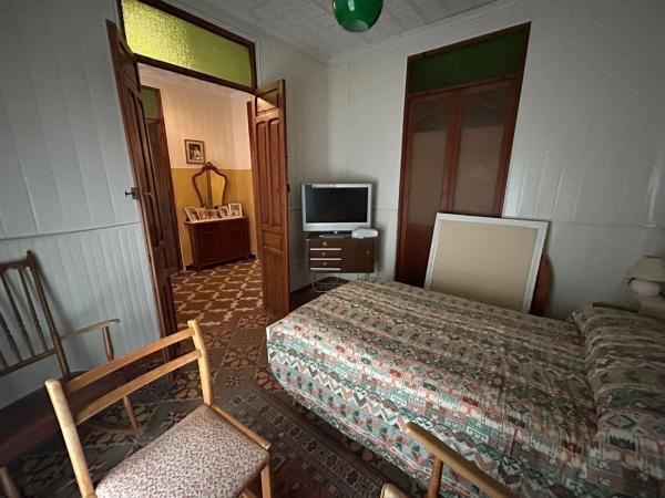 Casa de pueblo en avenida del País Valencià