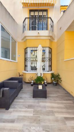 Chalet adosado en calle la Malva Rosa s/n