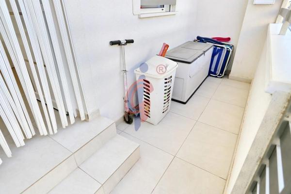 Casa independiente en calle Josep Renau, 7