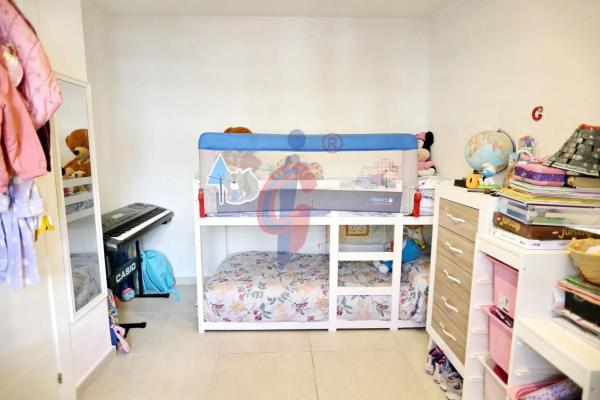 Casa independiente en calle Josep Renau, 7