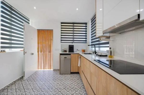 Chalet adosado en camino del Raso, 15