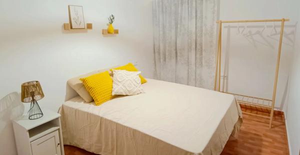 Piso en calle Atenas, 14