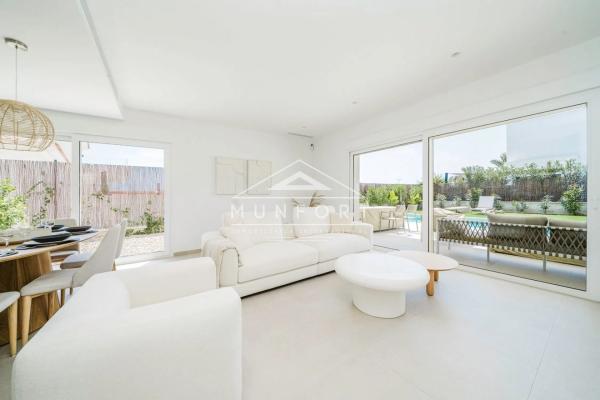 Chalet en Los Montesinos