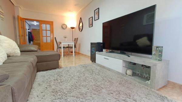 Piso en Los Montesinos