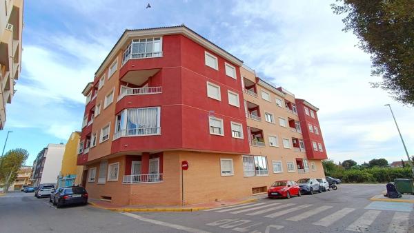 Piso en Los Montesinos