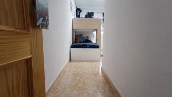 Piso en Los Montesinos