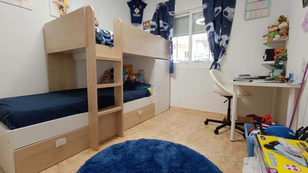 Piso en Los Montesinos