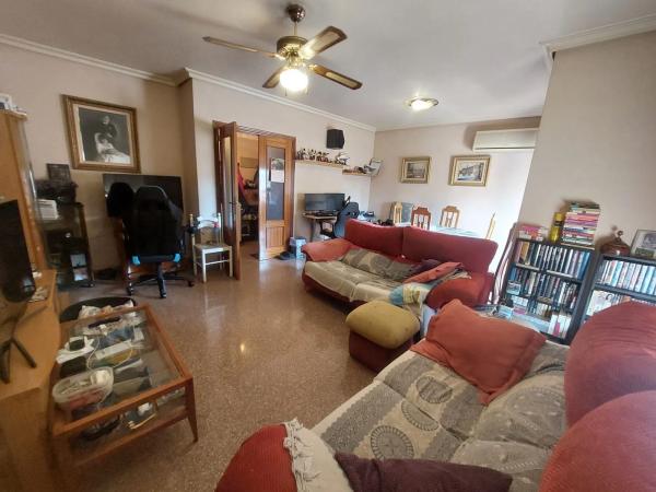 Piso en calle Carlos Díez, 4