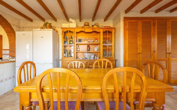 Casa independiente en calle Daya Nueva