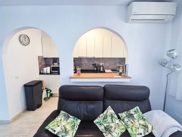 Chalet pareado en calle Mandarino, 10