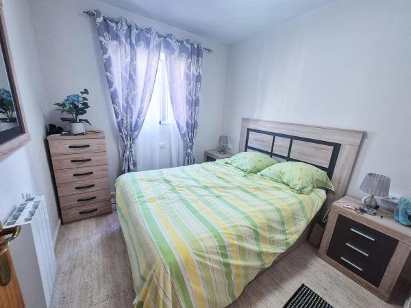 Chalet pareado en calle Mandarino, 10