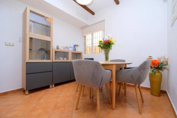 Chalet en Los Montesinos