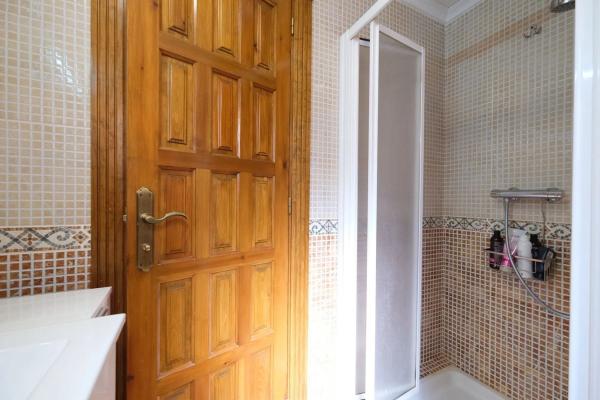 Chalet en Los Montesinos