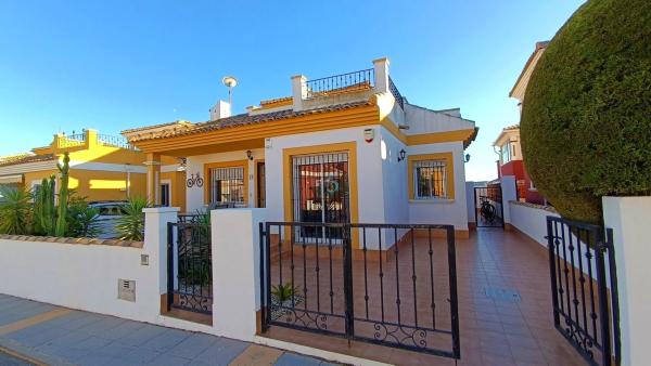 Chalet en Desamparados-Hurchillo-Torremendo