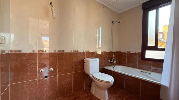 Casa independiente en calle las Escuelas