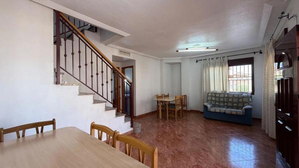 Casa independiente en calle las Escuelas