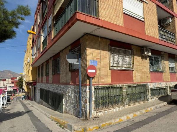 Piso en plaza Nueva Hur