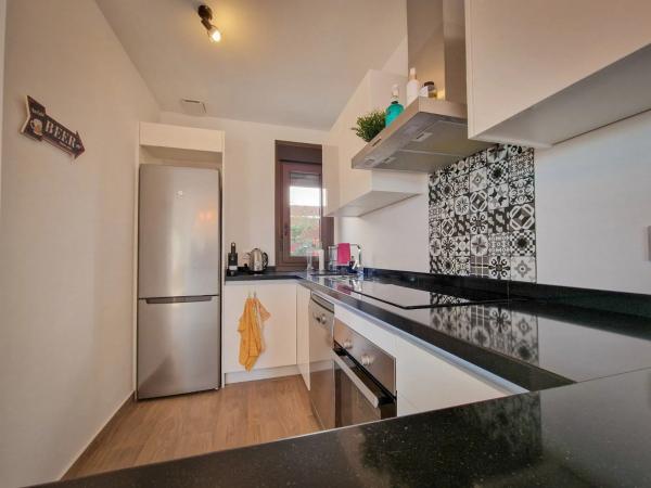 Chalet en calle Guanábano