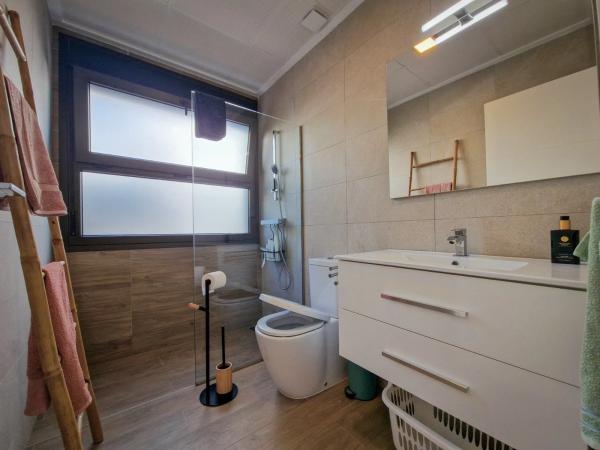 Chalet en calle Guanábano