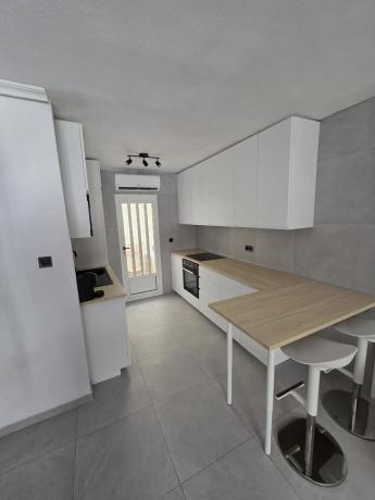 Piso en calle Albaricoquero, 699