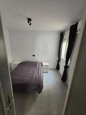 Piso en calle Albaricoquero, 699