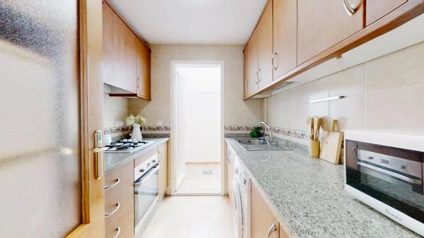 Casa independiente en calle Laurel