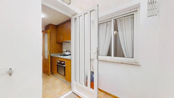 Casa independiente en calle Laurel