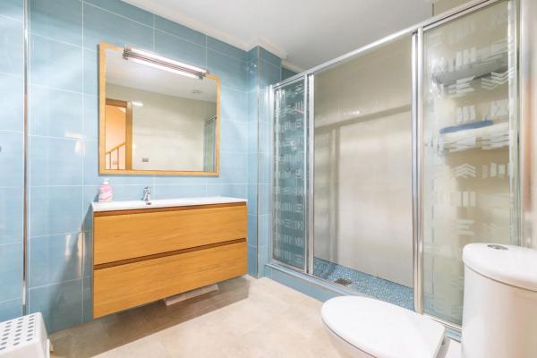 Chalet adosado en calle los Cabreras