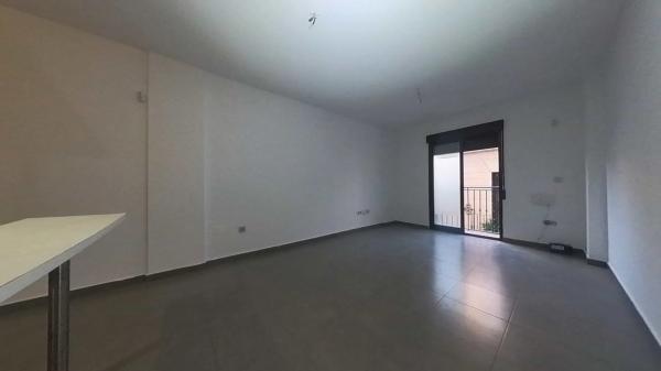 Piso en calle Cedaceros