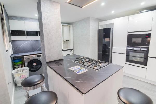 Piso en avenida Teodomiro