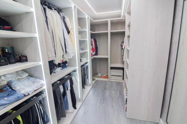 Piso en avenida Teodomiro