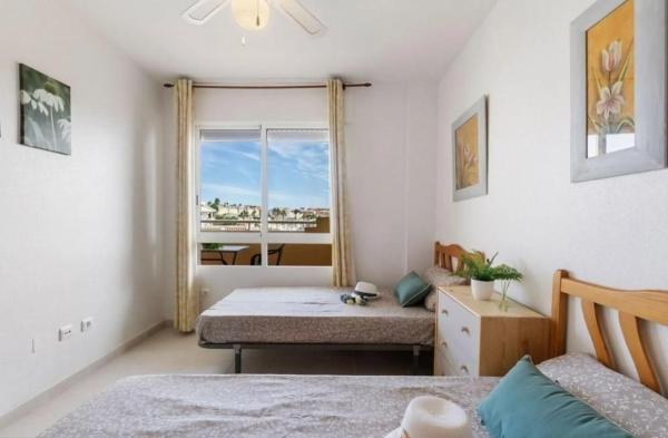 Piso en calle Emilia Pardo Bazan, 6