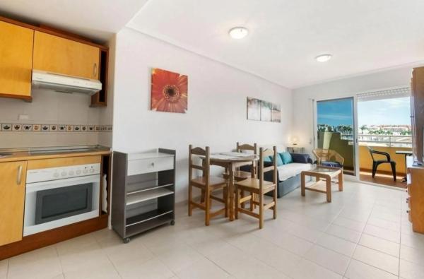 Piso en calle Emilia Pardo Bazan, 6