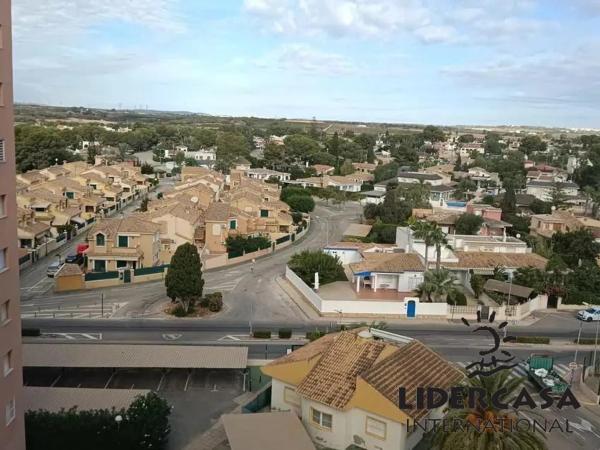 Piso en calle Teodoro Llorente, 2