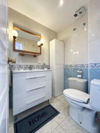 Casa independiente en calle Isla Cabrera, 2 -24