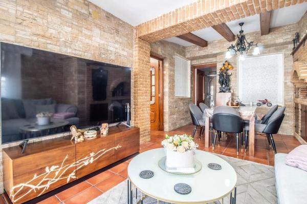 Chalet adosado en calle Salzillo