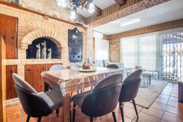 Chalet adosado en calle Salzillo