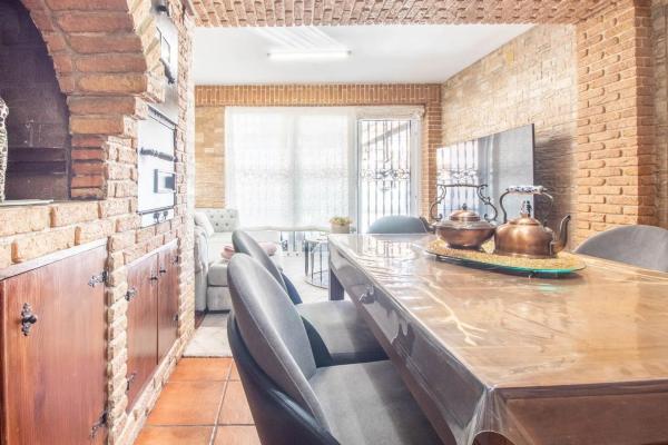 Chalet adosado en calle Salzillo