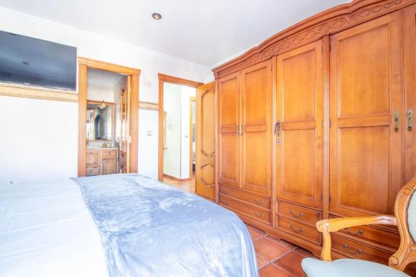 Chalet adosado en calle Salzillo