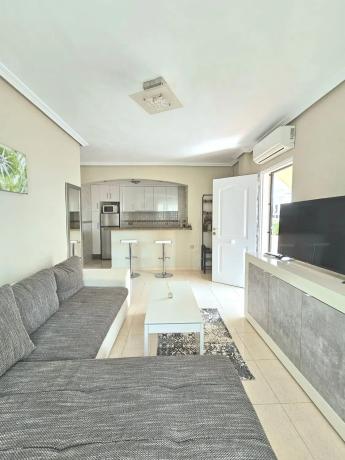 Chalet adosado en C. Cabo Punta de Tarifa, 90