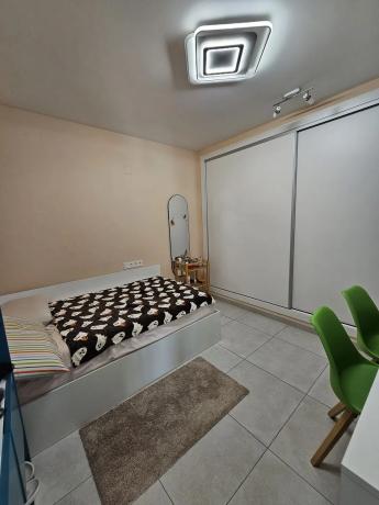 Chalet en calle Cantábrico, 13