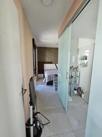 Chalet en calle Cantábrico, 13