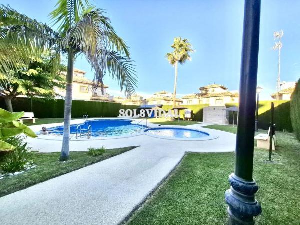 Casa independiente en calle Cabo Finisterre