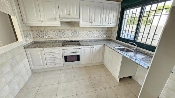 Piso en Barrio Lomas de Campoamor-Las Ramblas