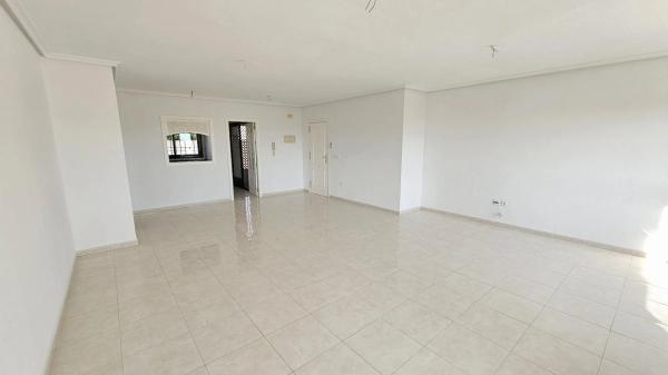 Piso en Barrio Lomas de Campoamor-Las Ramblas