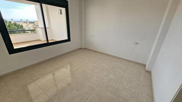 Piso en Barrio Lomas de Campoamor-Las Ramblas