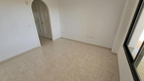 Piso en Barrio Lomas de Campoamor-Las Ramblas