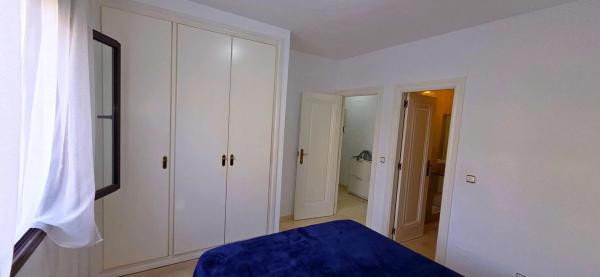 Piso en calle Anfora, 858